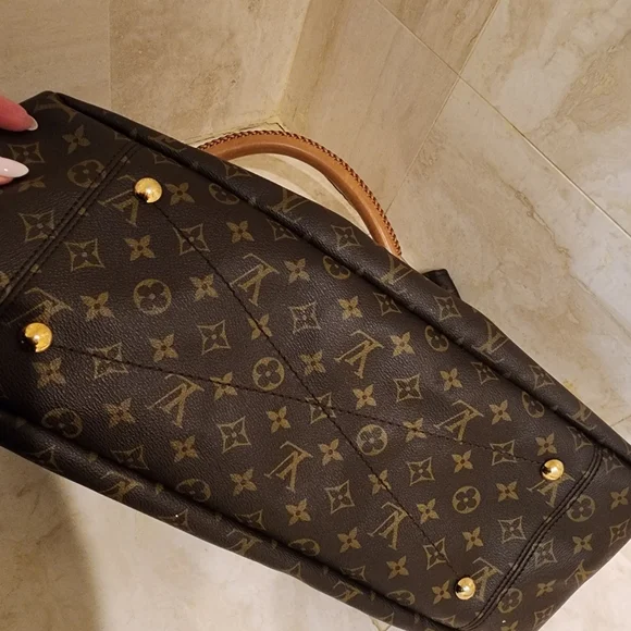 AUTHENTIC Louis Vuitton Artsy GM GORGEOUS CONDITION - Picture 3 of 16